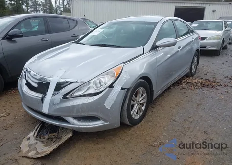 2012 Hyundai Sonata Gls z USA, uszkodzony, nr VIN 5NPEB4AC2CH385102